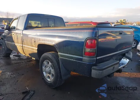 2001 Dodge Ram 2500 St из США, поврежденный, VIN 3B7KC23611G791809
